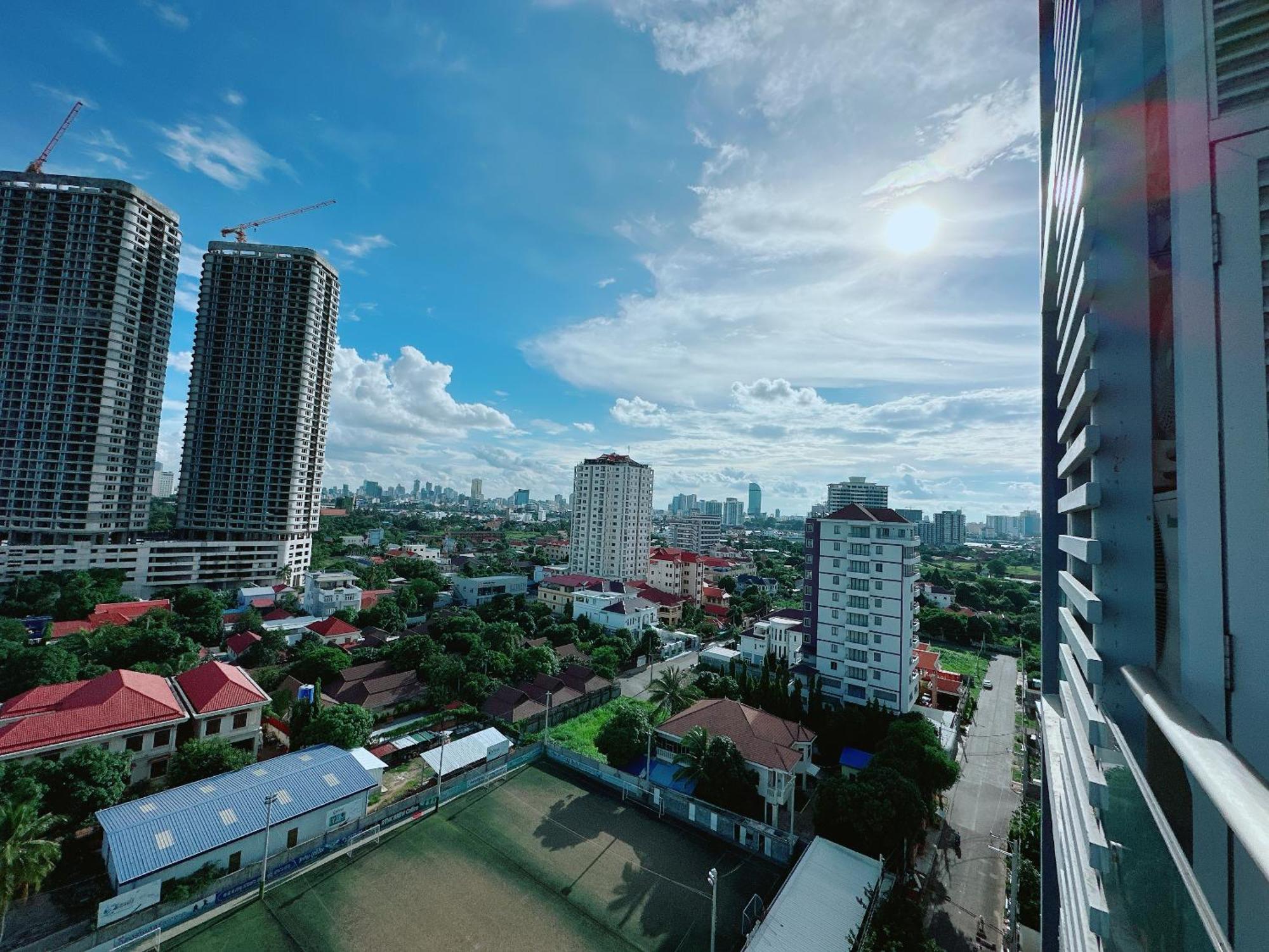 Infinity 28 Hotel And Residence Phnom Penh Zewnętrze zdjęcie